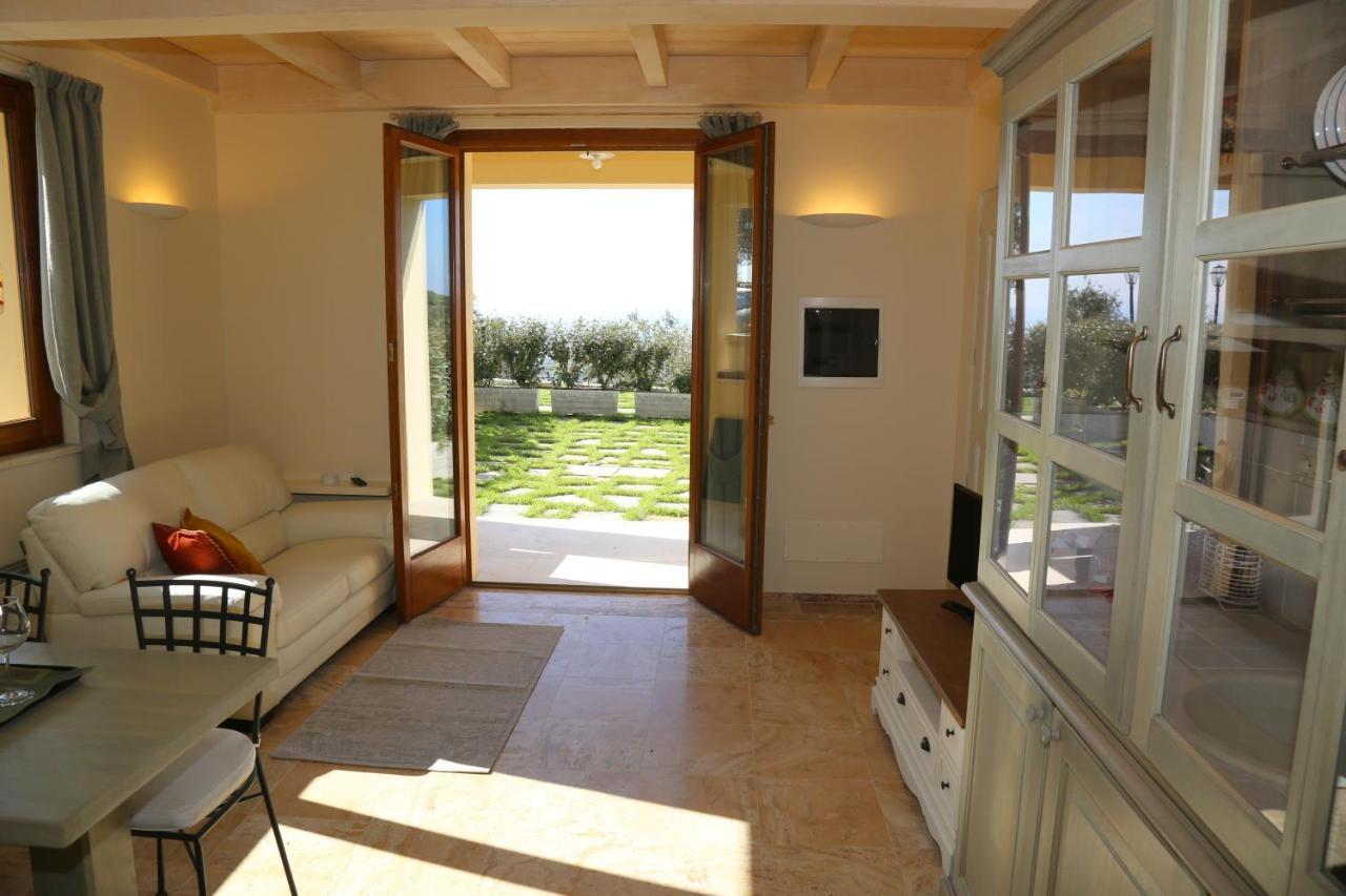 Casa Vacanze Squarcialupi Castellina in Chianti Bagian luar foto