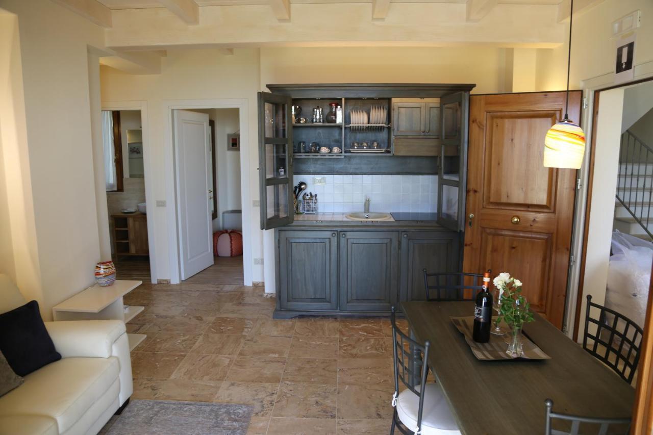 Casa Vacanze Squarcialupi Castellina in Chianti Bagian luar foto